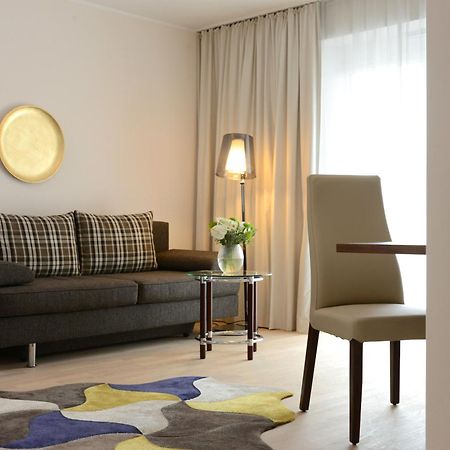 Hotel Post Wrann Velden am Woerthersee Room photo